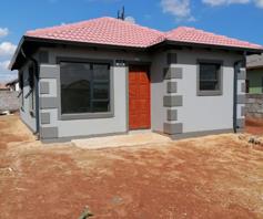 House for sale in Crystal Park