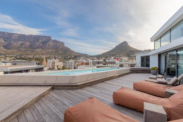 This stunning top-floor penthouse, situated in the heart of Cape Town’s vibrant City Centre, is the epitome of luxury and ...