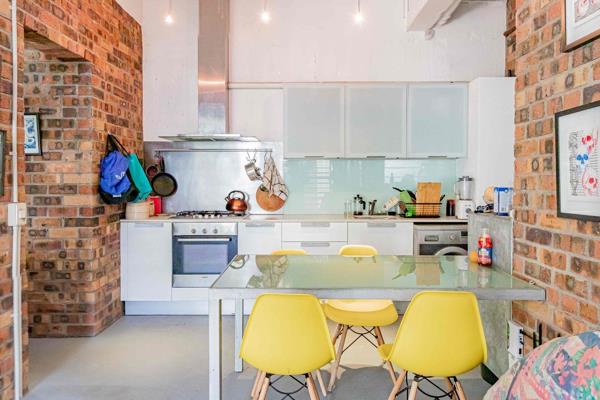 Welcome to this stunning ground-floor apartment that epitomizes modern city living with its striking New York-style design and an ...