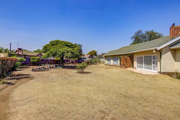 Spacious Family Home in Parkrand! 

Discover your dream home on a generous stand in the heart of Parkrand! This inviting property ...