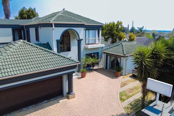 On Auction 21 November - This expansive 7-bedroom home is perfect for large or extended families, offering ample space and privacy for ...