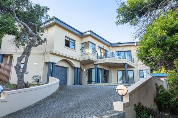 Buy or sell with Rawson and stand a chance to win a R2 million luxury apartment!

Make ...