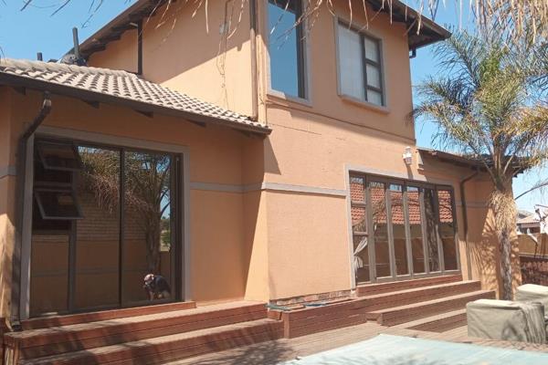 3 bedroom House in Kya Sands Estate, Randburg


- Property is in a secured complex
- Solar Panels
- White Kitchen unit with ...