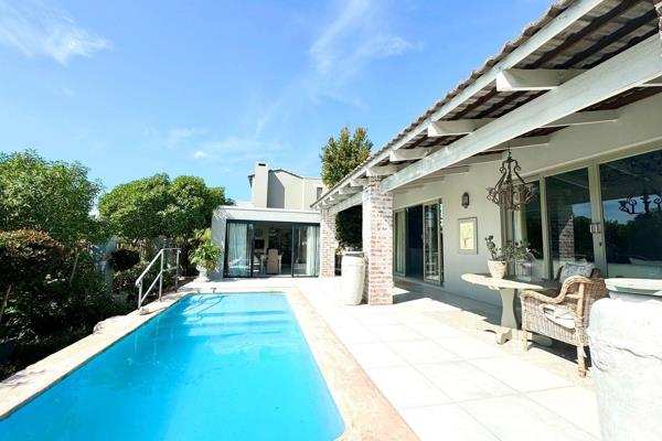 Charming Romantic French Style Villa - Langebaan Country Club
Welcome to your dream home, nestled in the highly sought-after Langebaan ...