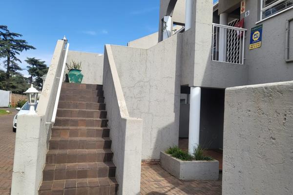 Welcome to 29 Drakensberg at The Hill, a beautiful 2-bedroom property located in the ...