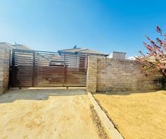 House for sale in Riverside View Ext 34