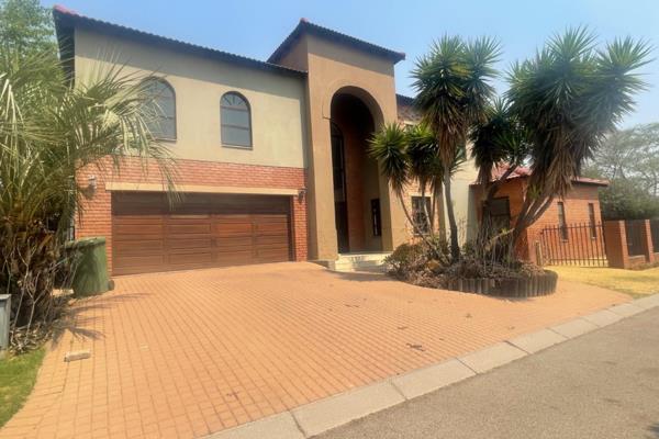 This home consist of  5 bedrooms 4 bathrooms  
the mainbedroom has a walk in closet and ...