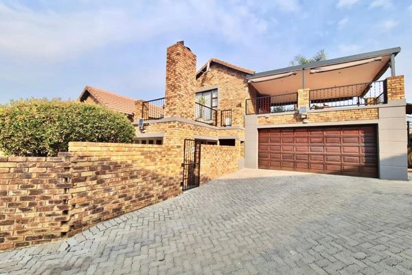 4-Bedroom Cluster in Meyersdal
This stunning home offers space and convenience galore with:
*4 Bedrooms with BIC, master bedroom boasts ...