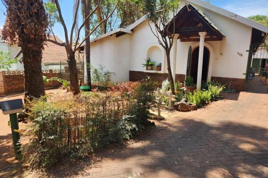 3 Bedroom House for sale in Pretoria Gardens