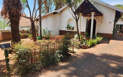 3 Bedroom House for sale in Pretoria Gardens