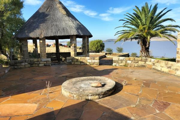 Price: R55 million 

Discover an exceptional opportunity with this expansive 377-hectare wildlife protection resort, offering ...