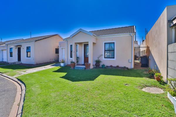 Nestled in the secure and family-friendly Strand Manor complex, this delightful 2-bedroom home offers a perfect blend of comfort and ...