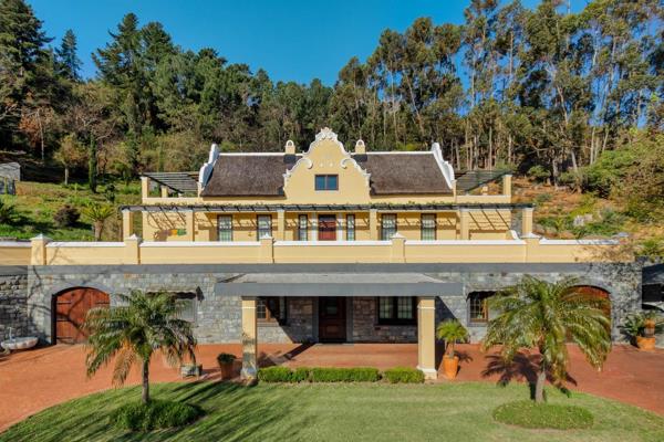 This lovely farmhouse, showcasing classic Cape Dutch architecture, is located in the sought-after Stellenbosch, offering stunning views ...