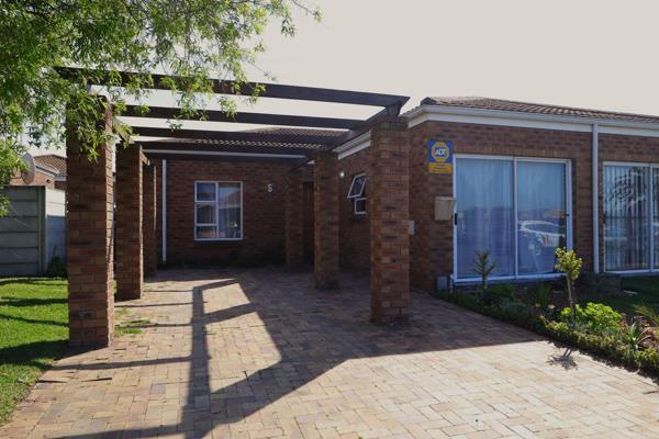 This modern two-bedroom, two-bathroom townhouse for sale in Sirocco Village, Bellville is located in a safe and secure gated community. ...