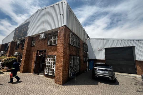 A well-maintained freestanding industrial property, spanning 1,288 sqm, is available for ...