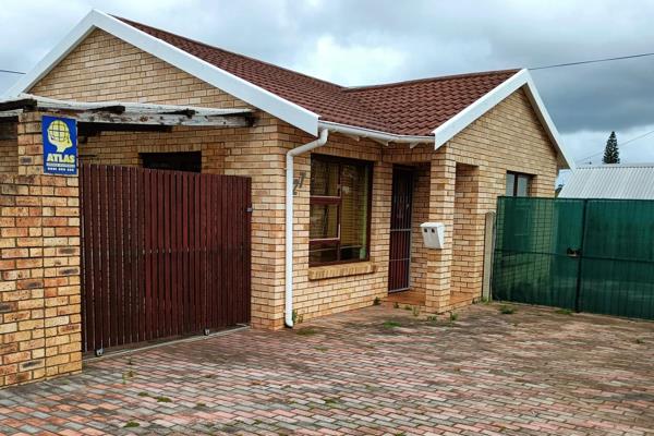 This low maintenance property offers open plan living  with a welcoming braai area. 
 ...