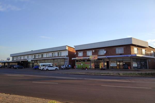 Modimolle Cornerstone: Prime Commercial Investment

Discover a prime commercial investment opportunity in the heart of Modimolle. This ...