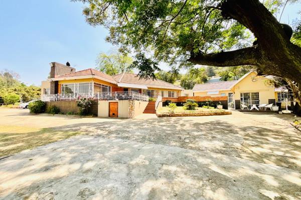 Nestled in the heart of the prestigious and leafy suburb of Northcliff, this exceptional 10,500 square meter property presents an ...