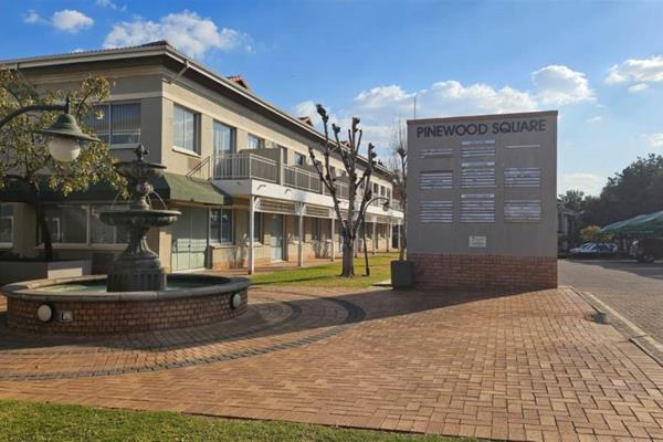 Pinewood Office Park is nicely located close to the East / West Highways and North / South. It is next to the Johannesburg Country Club ...