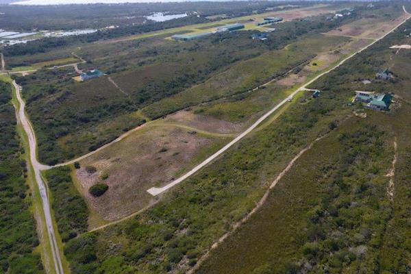 EXCLUSIVE MANDATE
 
Over 9000sqm of prime land in St Francis Field Country Estate is up ...