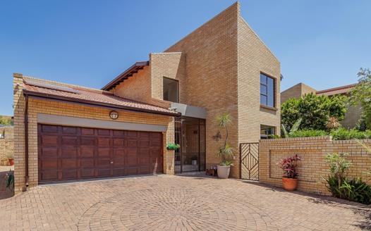 3 Bedroom House for sale in Randpark Ridge