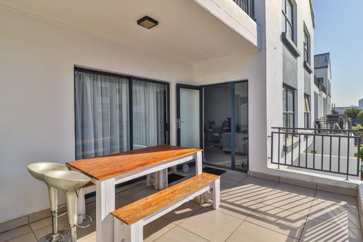 2 Bedroom Apartment / Flat for sale in Greenstone Hill