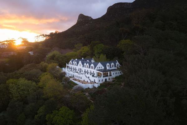 Exclusive mandate.  This unique Constantia homestead &#39;Steenhuis&#39;  is set on a magnificent 18622m&#178;, set across 3 erven ...