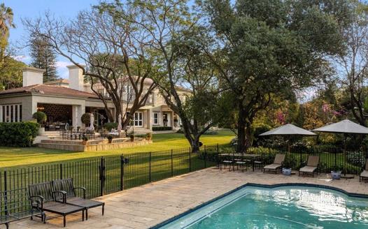 4 Bedroom House to rent in Bryanston