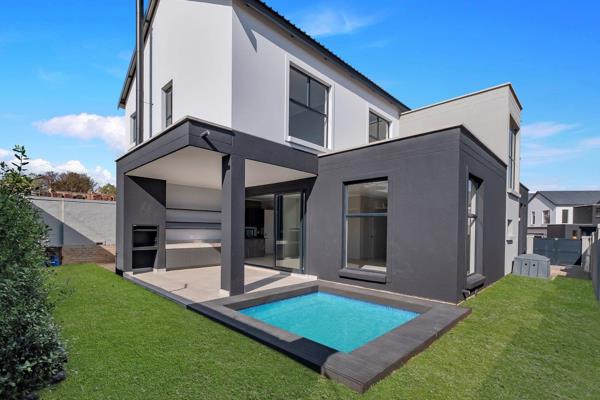 Canyon villas situated in eagle canyon golf and lifestyle estate
completed showhouse to view

70% sold don&#39;t miss out!!!
No transfer fees!!!

4 bedrooms all ensuite with Main Bedroom walk in dresser.
Kitchen, separate ...