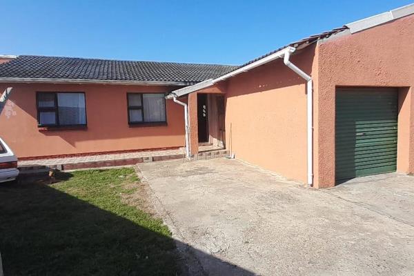 This property offers 3 bedrooms with a spacious lounge and dining area as well as a ...