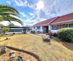 House for sale in Brackenhurst