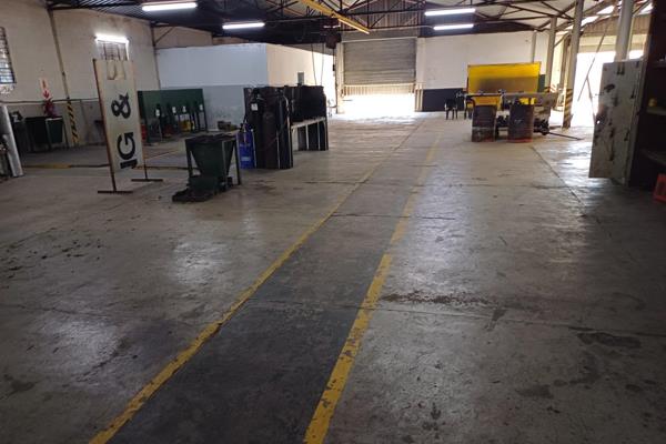 Spacious Industrial Workshop with Office Space and 4- Bedroom House...

OVERVIEW: This versatile industrial property offers an ...