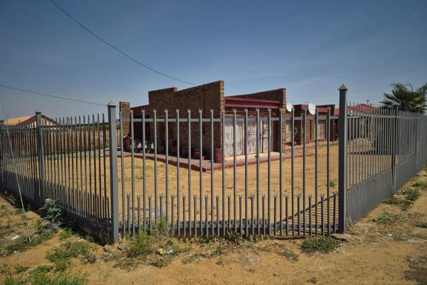 A spacious three bedroom house in Thaba Nchu is up for sale. 
The property is located in the suburb of Selosesha offering both comfort ...