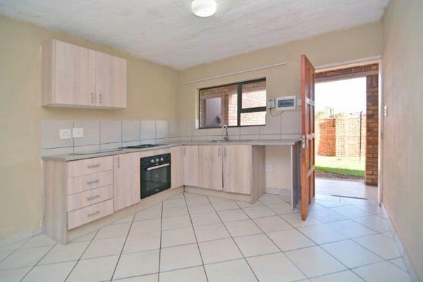 EAGLE HEIGHTS offers secure family living in the tranquil setting of Delmas. 
2 bed 1 ...