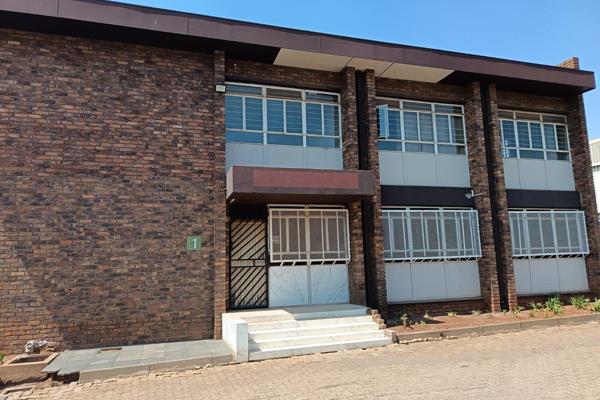 This neat Industrial unit of 840m2 is located in a 4-unit complex.  

All the units ...