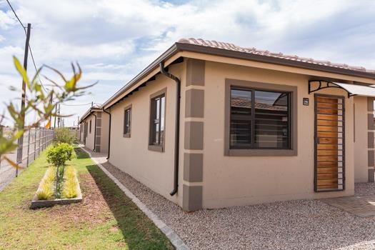 3 Bedroom House for sale in Sebokeng Central