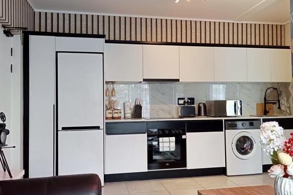 Smart Apartment for Rent!

Explore flexible living with our smart apartment options:

Unfurnished Unit: Rent without furniture but ...