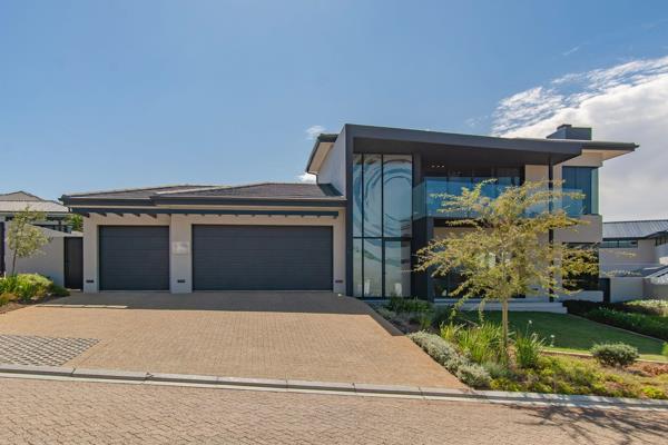 ON SHOW: Sunday from 14h30 - 17h00. (Viewing by appointment only!)

Nestled in a serene cul-de-sac, this architecturally stunning ...