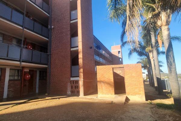 This well-priced 3-bedroom apartment, located in the heart of Laudium, presents an excellent investment opportunity for today&#39;s ...