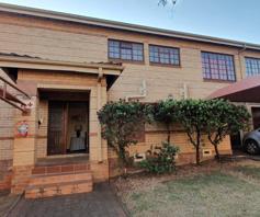 Townhouse for sale in Louis Trichardt