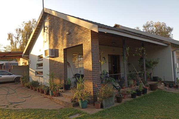 Charming 3-Bedroom House with 1-Bedroom Flatlet in Bela Bela

Located in the heart of Bela Bela, this versatile property offers both ...