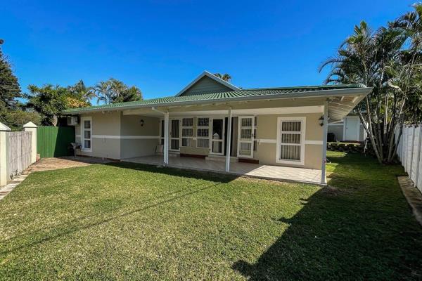 Open plan lounge and kitchen area with a Smeg gas stove and an aircon which flows through from the lounge to the kitchen. Main room has ...