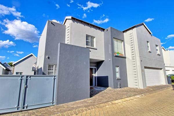 Going on Auction: Wednesday 27 November 2024
Reserve Price: R2 800 000.00 (All offers will be reviewed)
Non-refundable 10% commission ...