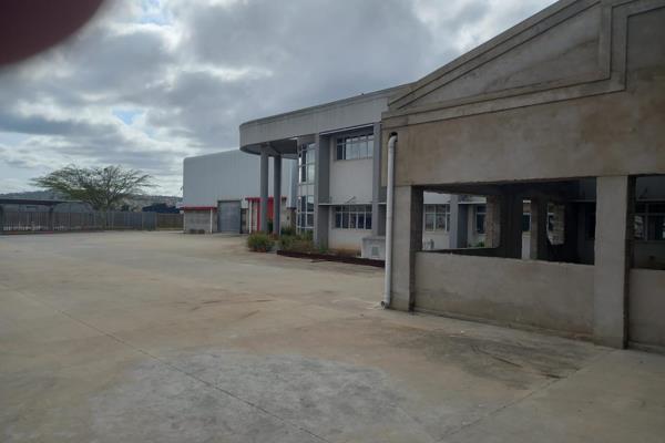 This expansive warehouse in Uitenhage offers &#177;11,800m&#178; of space with a ...