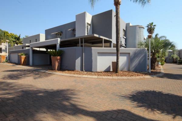 Exclusive mandate

Move in ready, 4 bedrooms, elegant double storey Home in Eldoraigne ...