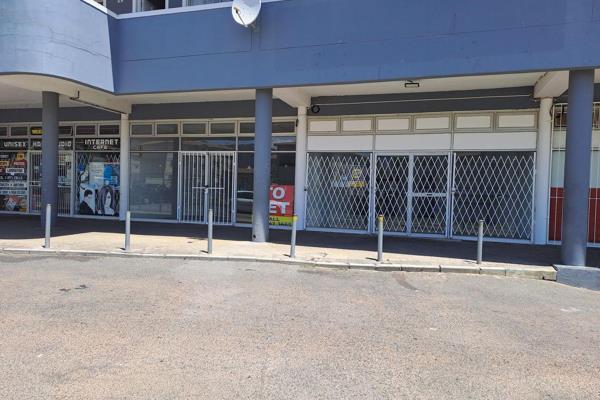 Gordons Bay Ground Floor Shop – R6 300pm (excluding VAT and utilities) This commercial unit, located on the ground floor in a peaceful ...