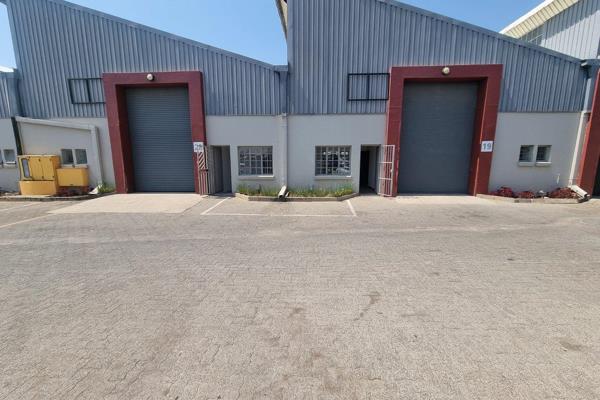 This 355 square meter warehouse unit, available for immediate rent at R55 per square ...