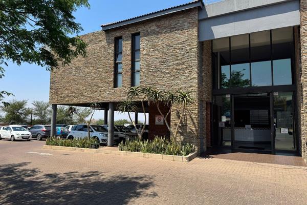 **Discover Your Ideal Workspace in Del Judor, Witbank!**

Step into a world of opportunity with this exceptional 44m2 office commercial ...