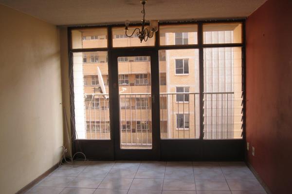 Very Neat and Spacious TWO  BEDROOM FLAT - ONE Lounge with   a Kitchen ,  SEPARATE  ...