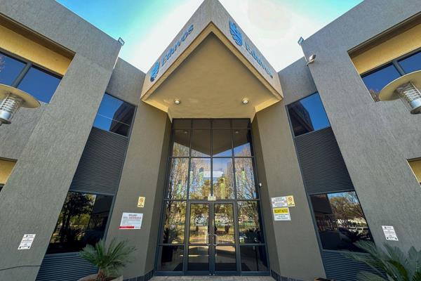 Discover this expansive 4074sqm office building in Bedfordview, perfectly positioned for ...